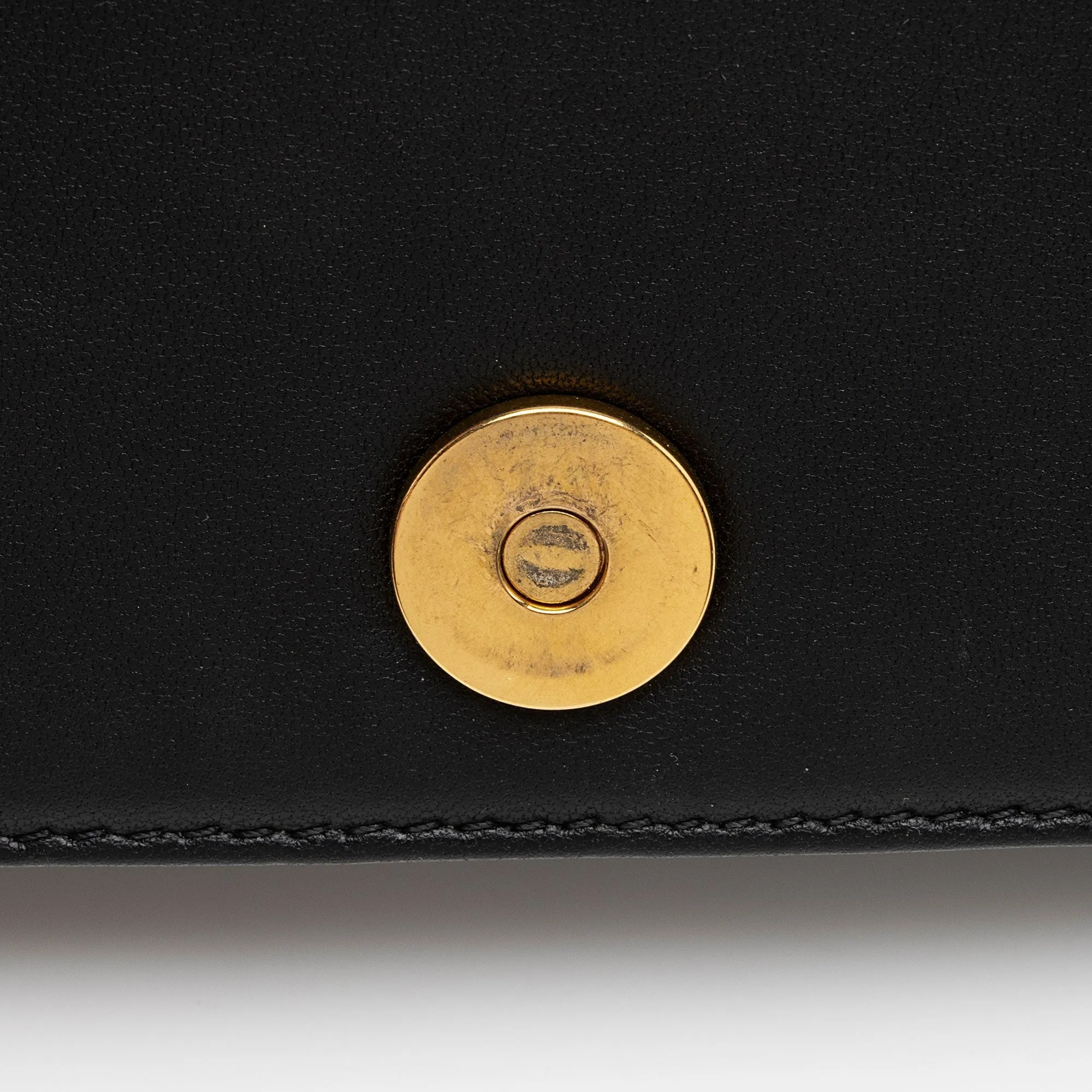 Dior Calfskin Studded Diorama Wallet on Chain Bag (SHF-c4jLp0)